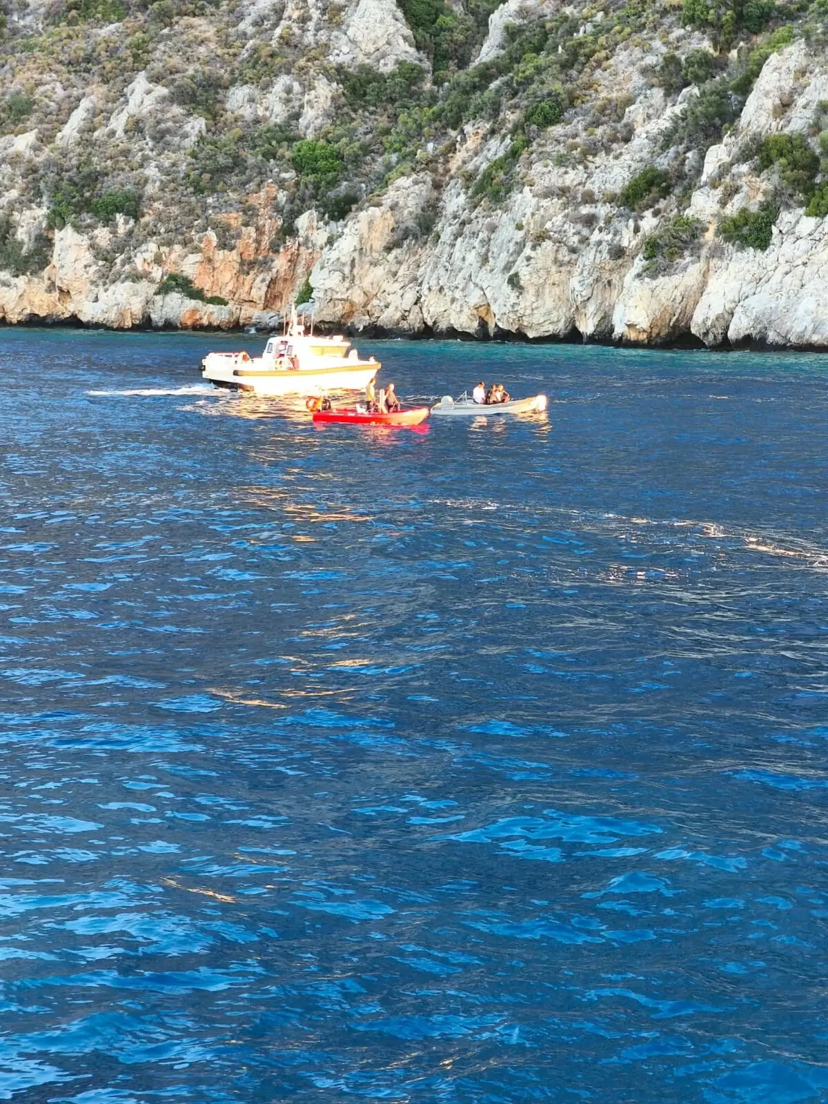 Muğla’da Tekne Alabora Oldu, Kayıp 2 Çocuk Kurtarıldı